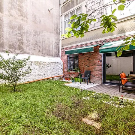 Chic And Flat With Garden In Besiktas * Estambul