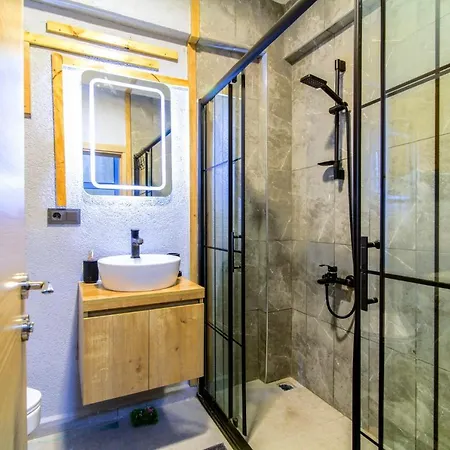 Chic And Flat With Garden In Besiktas * Istanbulská provincie